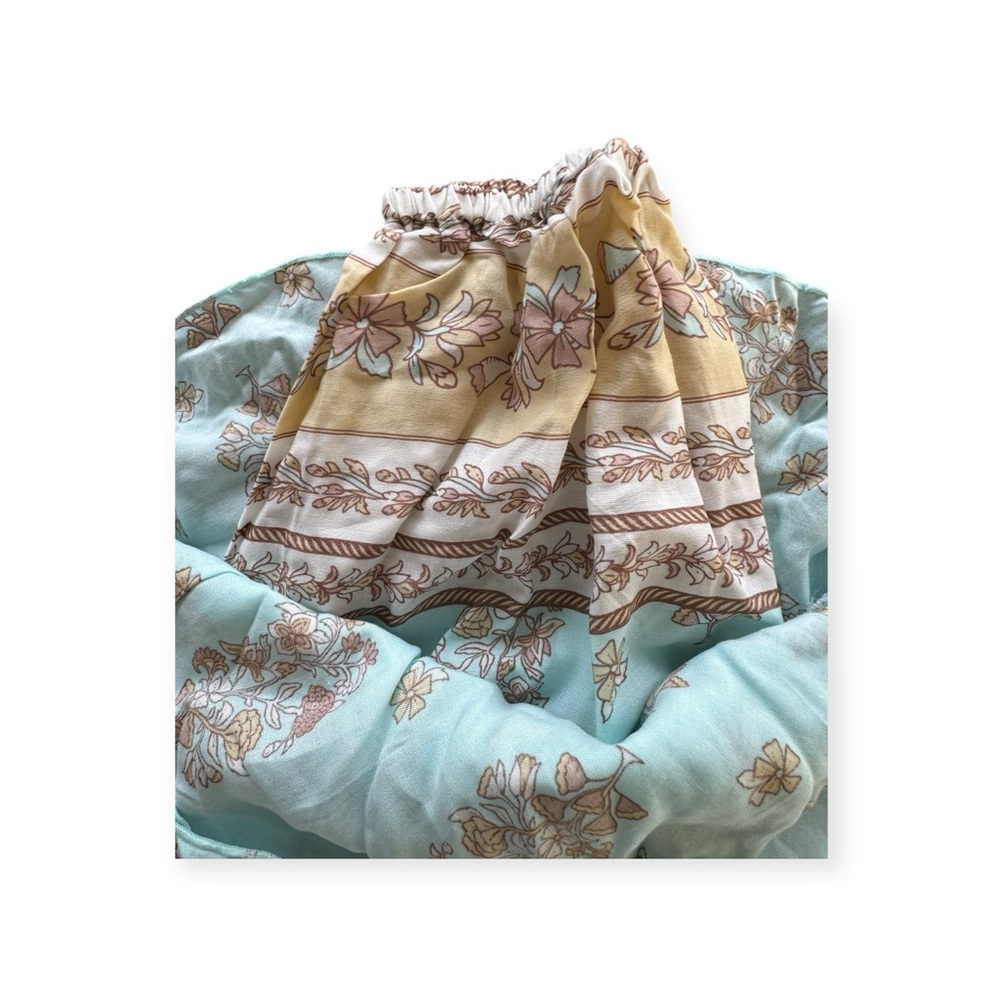 AURA maxi dress blue cream chic floral pastels - Picture 10 of 13